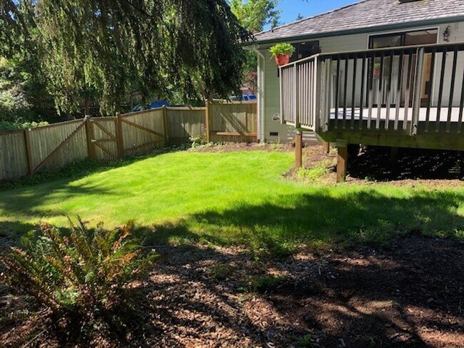 Building Photo - Beautiful 3 Bedroom 2 Bath Home in Mukilteo!