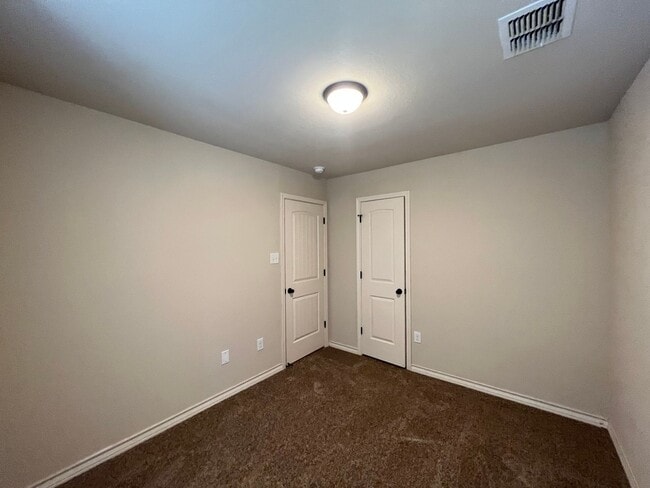 Building Photo - 6618 Mia Way