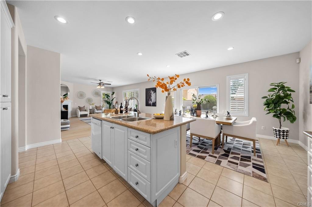 Building Photo - 14807 Meadows Way