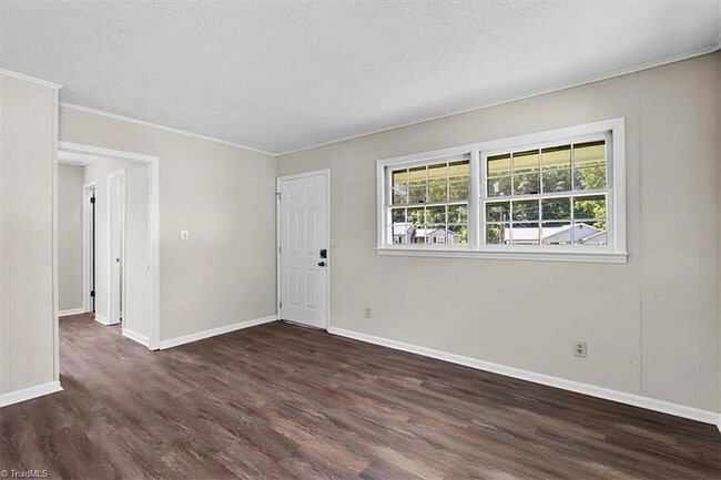 Building Photo - Earn Wealth While Leasing - Like a Homeowner - Lease to Own