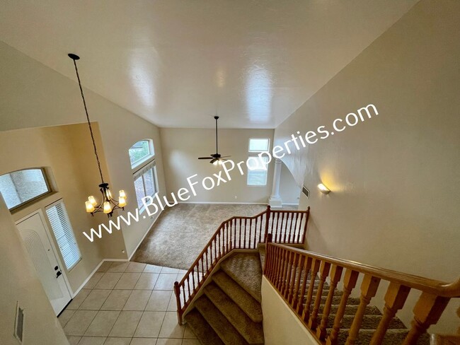 Building Photo - 5 Bedrooms, 3 Baths Home, Rancho Visto