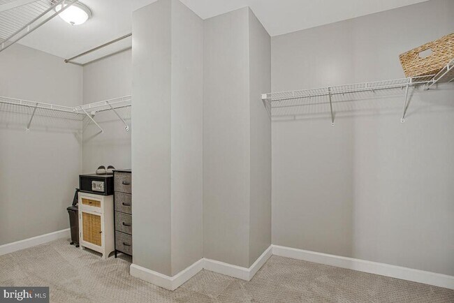 Building Photo - 12902 Crickmore Trace