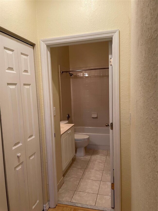 Building Photo - 3389 Merrick Ct