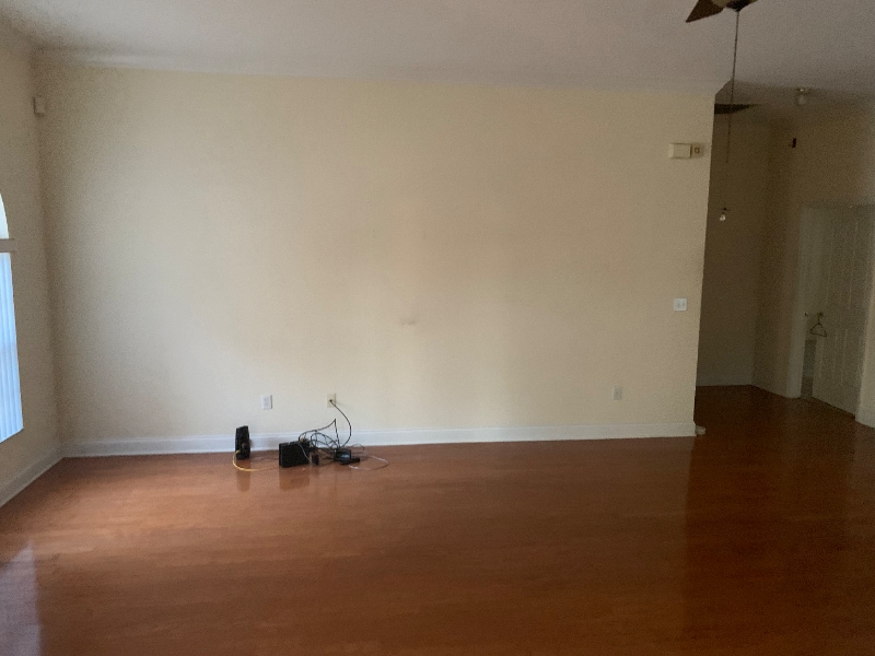 Building Photo - 205 Lake Region Blvd S