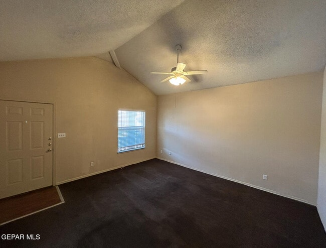 Building Photo - 1722 E Rio Grande Ave