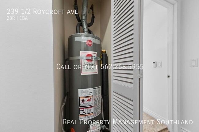 Building Photo - 239 Roycroft Ave