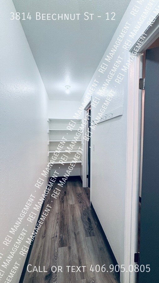 Building Photo - 3814 Beechnut St