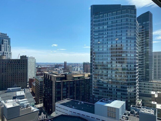 Building Photo - 151 Tremont St