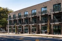 Building Photo - 1160 Gracewood Ave SE