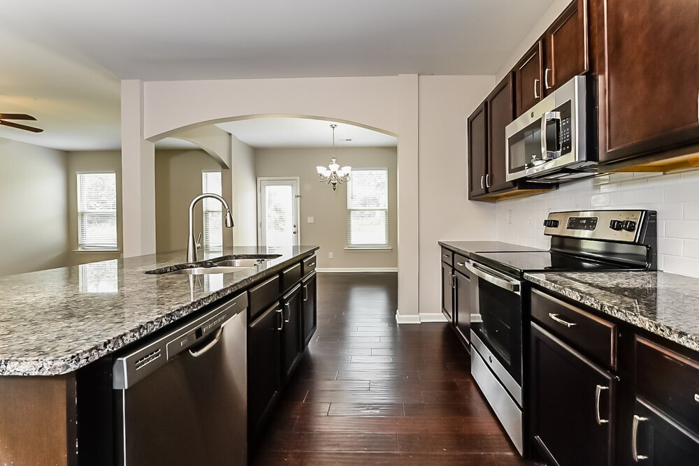 Building Photo - 259 Magnaview Dr