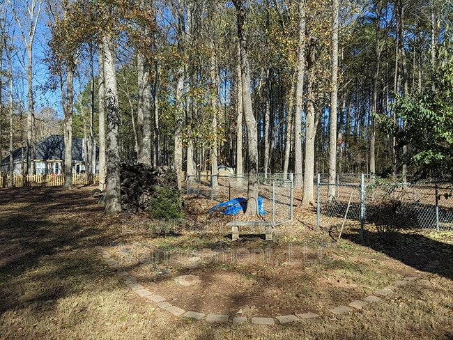 Building Photo - 180 Twin Creek Ct