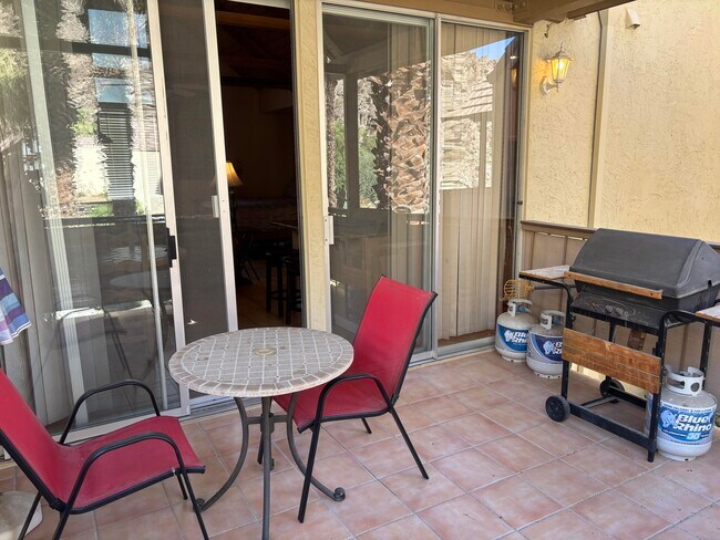 Building Photo - 46855 Mountain Cove Dr