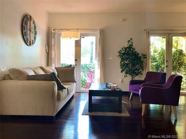 Building Photo - 227 Michigan Ave