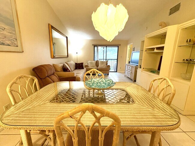 Primary Photo - 9485 Boca Cove Cir