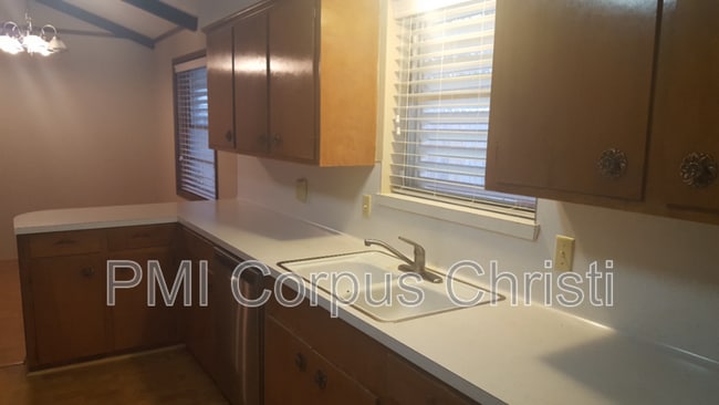 Building Photo - 4249 Mulligan Dr