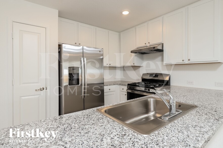 Building Photo - 4518 Emma Way