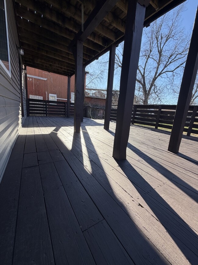 Building Photo - 507 S 1st St