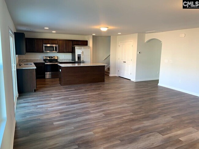Building Photo - 251 Windfall Rd