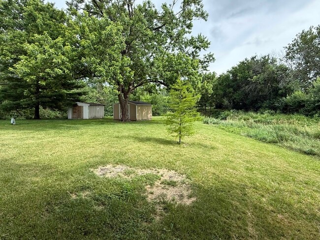 Building Photo - 3105 Blair Dr