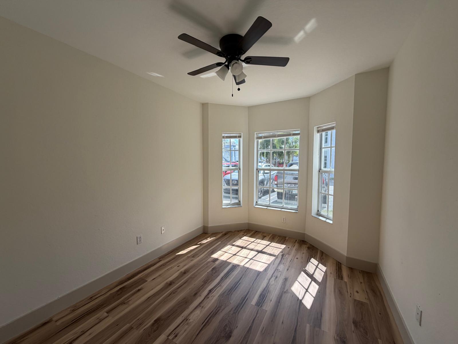 Building Photo - 8358 Bernwood Cove Loop