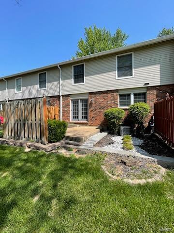 Building Photo - 13302 Streamwood Dr