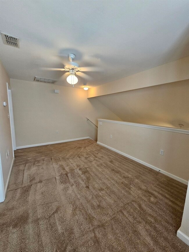 Building Photo - 2738 W Tharpe St