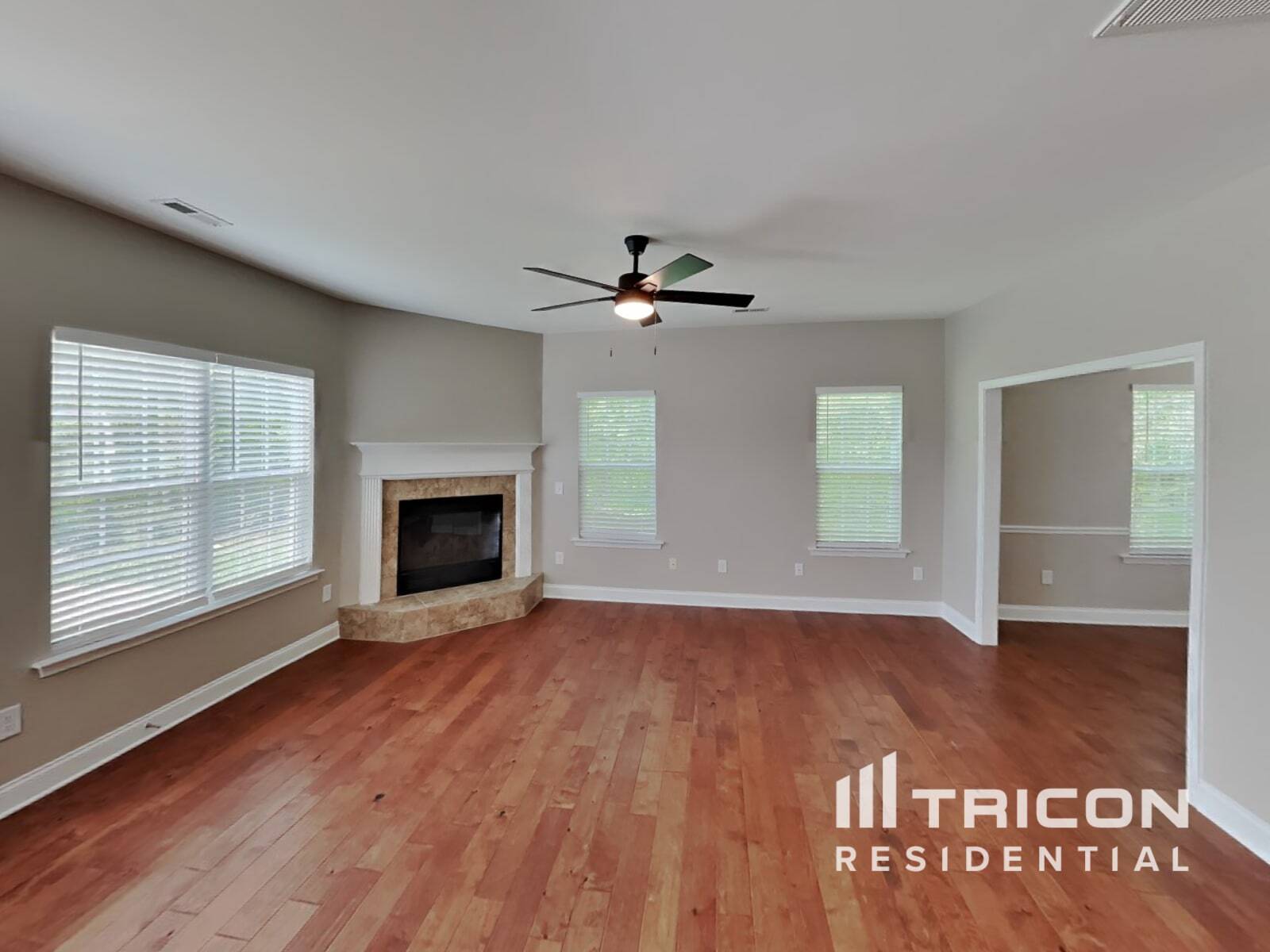 Building Photo - 135 Claystone Dr