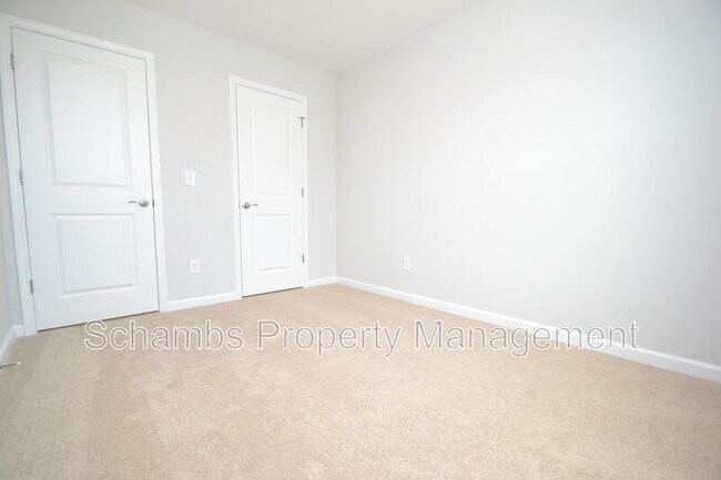 Building Photo - 1226 Bessie Ct
