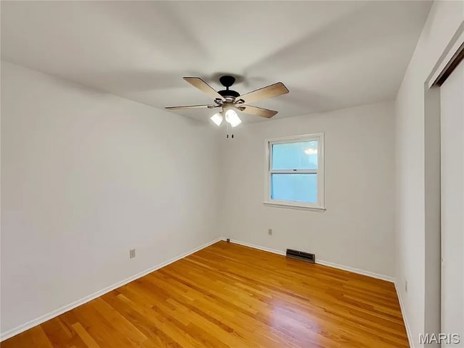 Building Photo - 400 Dove Dr