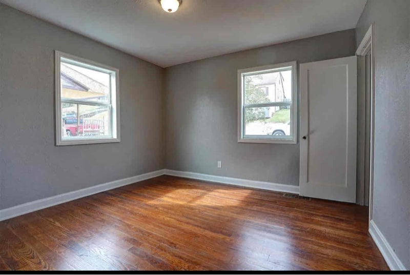 Building Photo - 465 Linden Cir