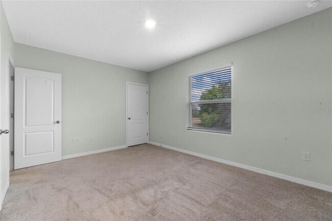 Building Photo - 390 Feltrim Reserve Blvd