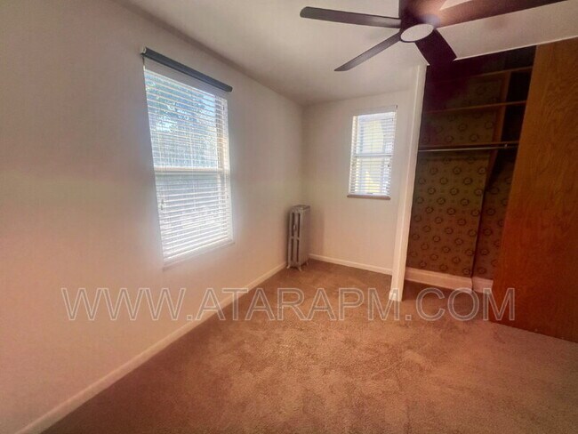 Building Photo - 124 G St