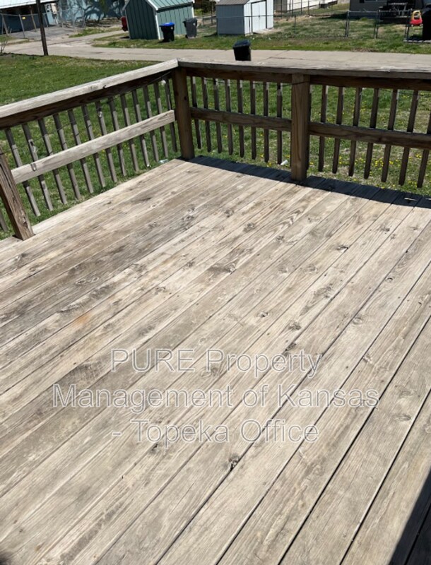 Building Photo - 1020 SW Woodward Ave