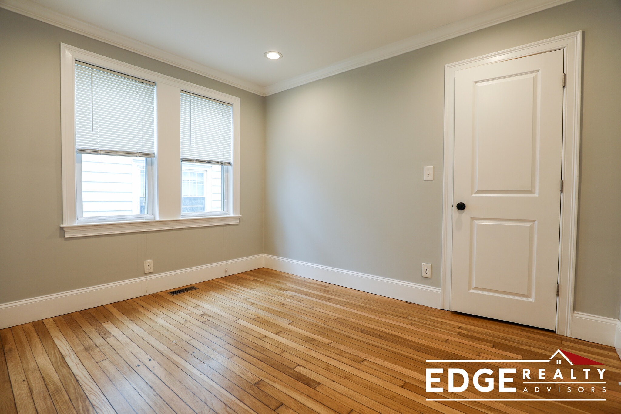 Building Photo - 111 Highland Ave