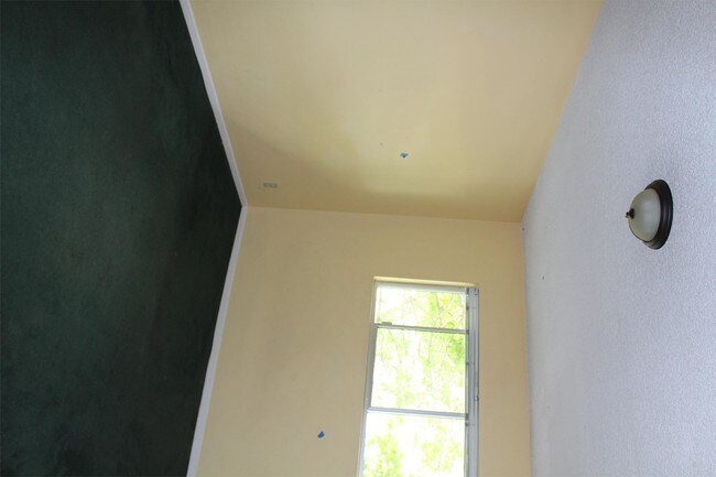 Building Photo - 6509 Pardall Rd