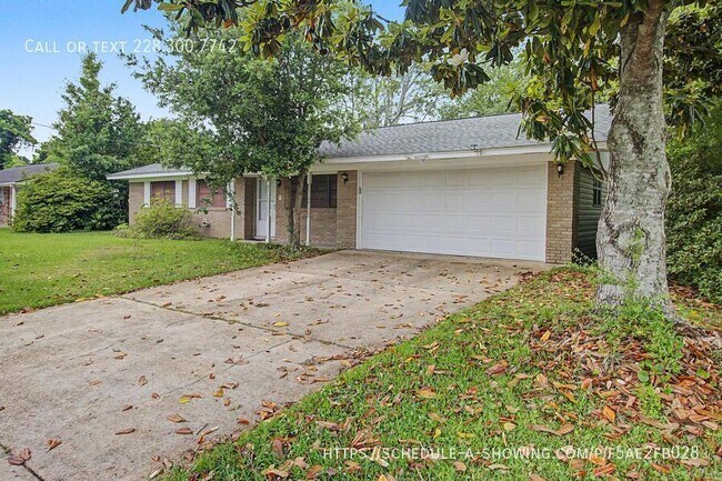 Building Photo - 883 Rustwood Dr