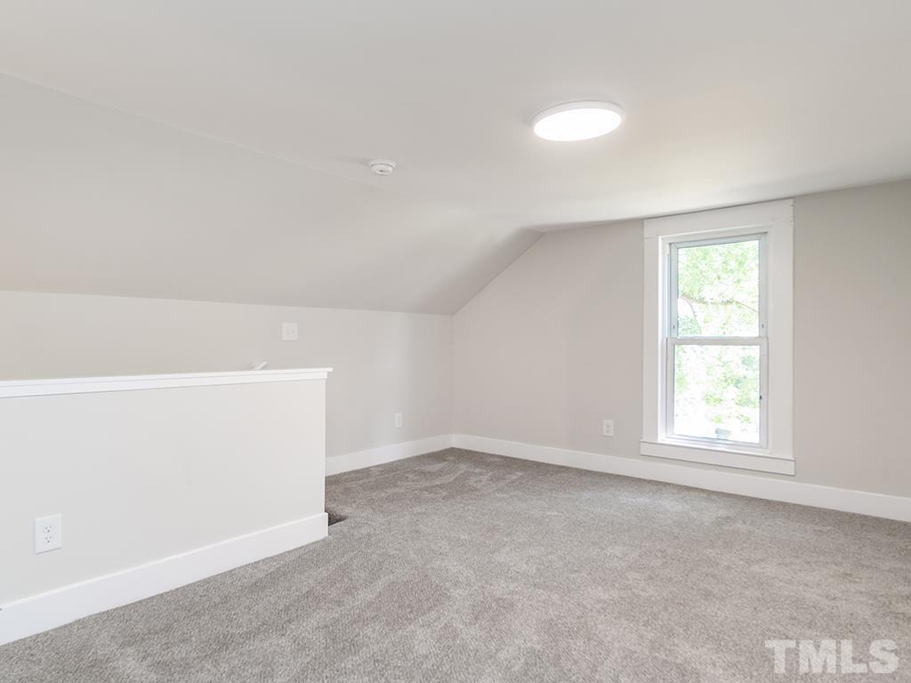 Building Photo - 234 Hatch St