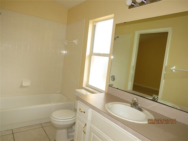 Building Photo - 9427 Hunters Pond Dr