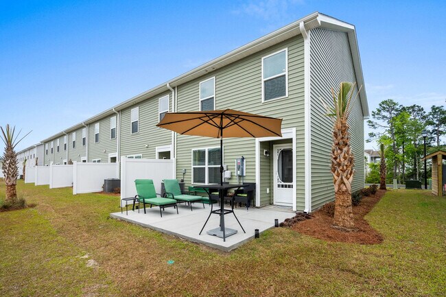 Building Photo - 332 Bayou Loop