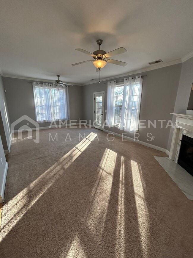 Building Photo - Home for rent in Hoover! View with 48 Hours Notice!