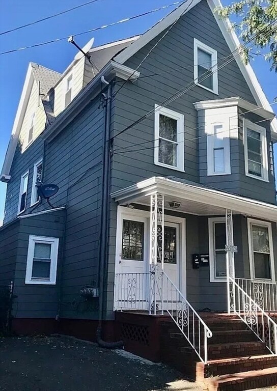 Primary Photo - 58 Walnut St