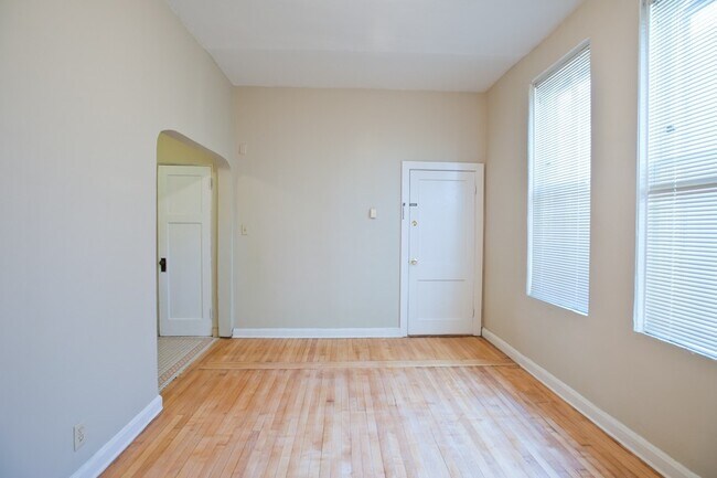 Building Photo - 1665 N Humboldt Ave