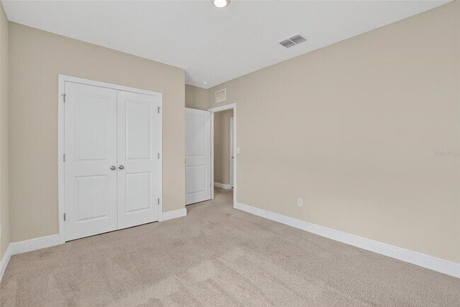 Building Photo - 2546 Warren Acrs Blvd