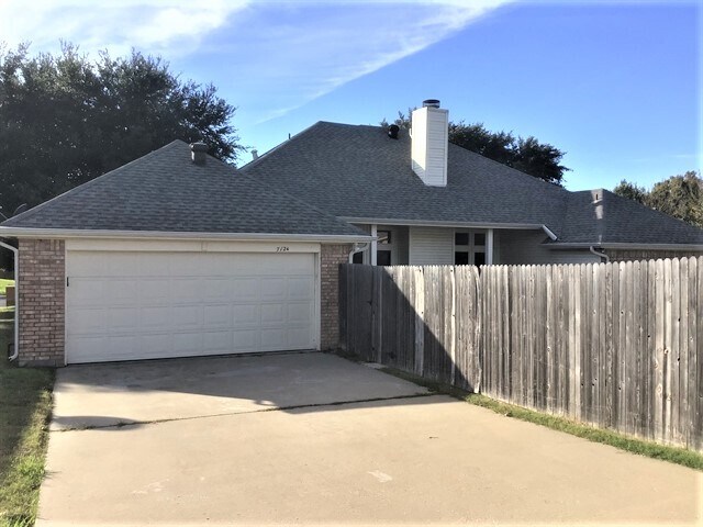 Building Photo - 7124 Holden Dr
