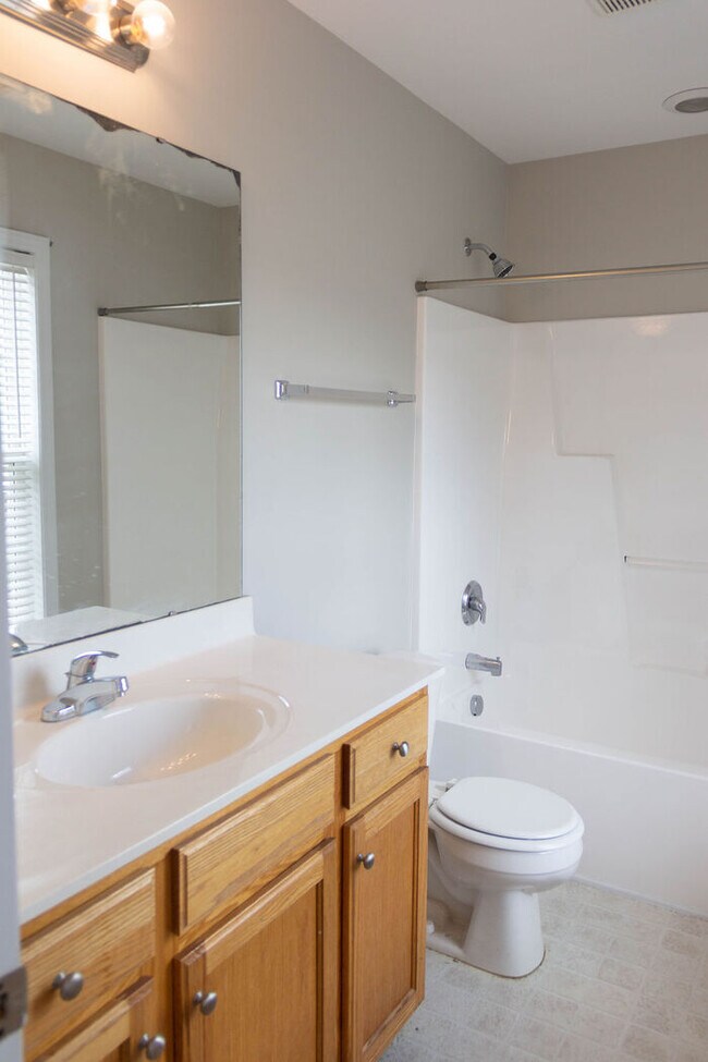 Building Photo - ***Coming Soon!!!!***Beautiful town home in Clayton