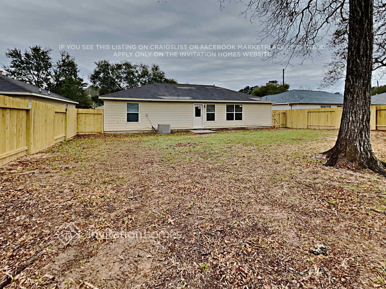 Building Photo - 16355 Long Valley Ct