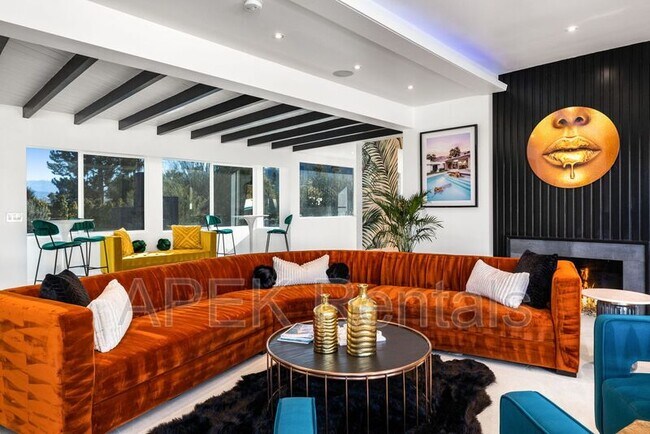 Building Photo - 2325 N Girasol Ave