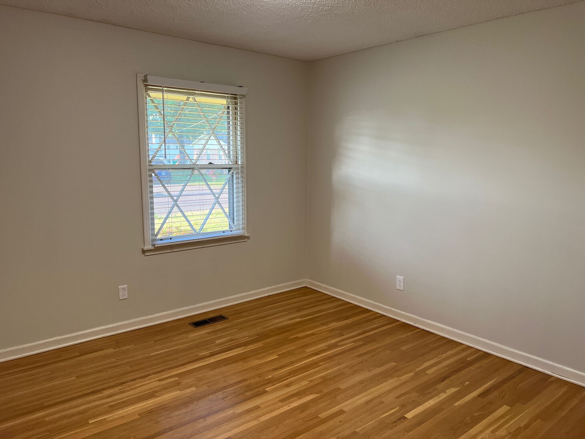 Building Photo - 8002 Shereton Rd SW