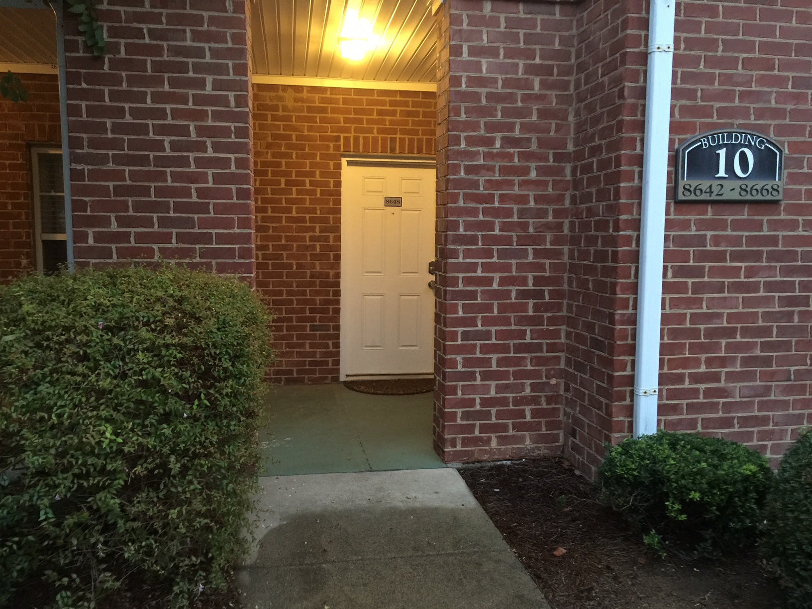 Ground floor entrance - 8648 Coralbell Ln