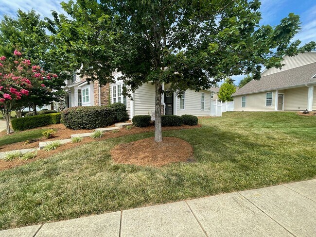 Building Photo - 221 Spring Gardens Drive
